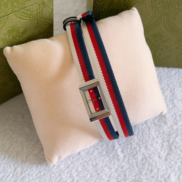 Authentic Gucci G-Frame Multicolored Dial Quartz Nylon Women's Watch - Picture 2 of 16